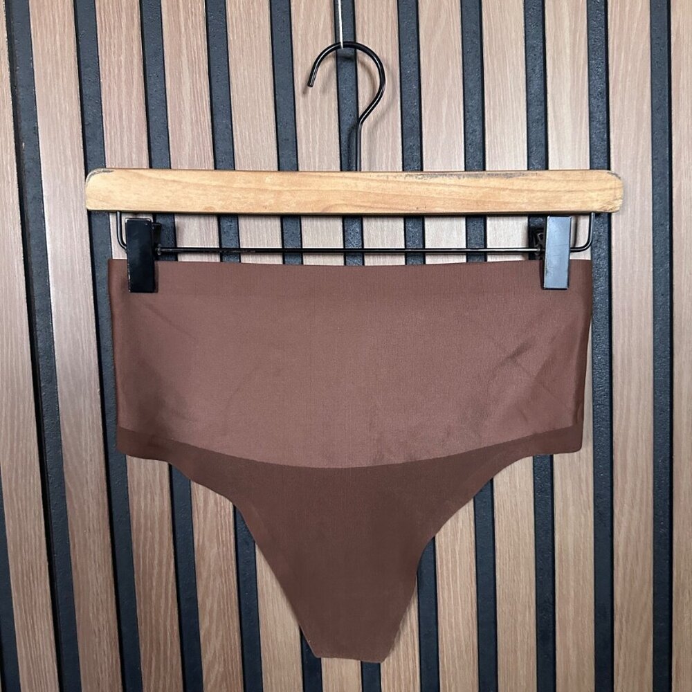 New Victoria's Secret Panties Medium Brown Body High Rise Support Thong / String